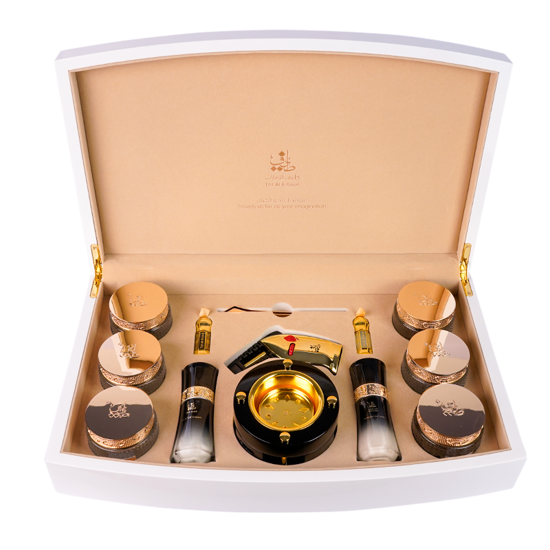 luxurious gift box holding Bakhoor, bakhoor burner, bakhoor lighter, all over body mist and oriental oils, Al Majlis Oud Collection - luxury graduation gifts for him uae