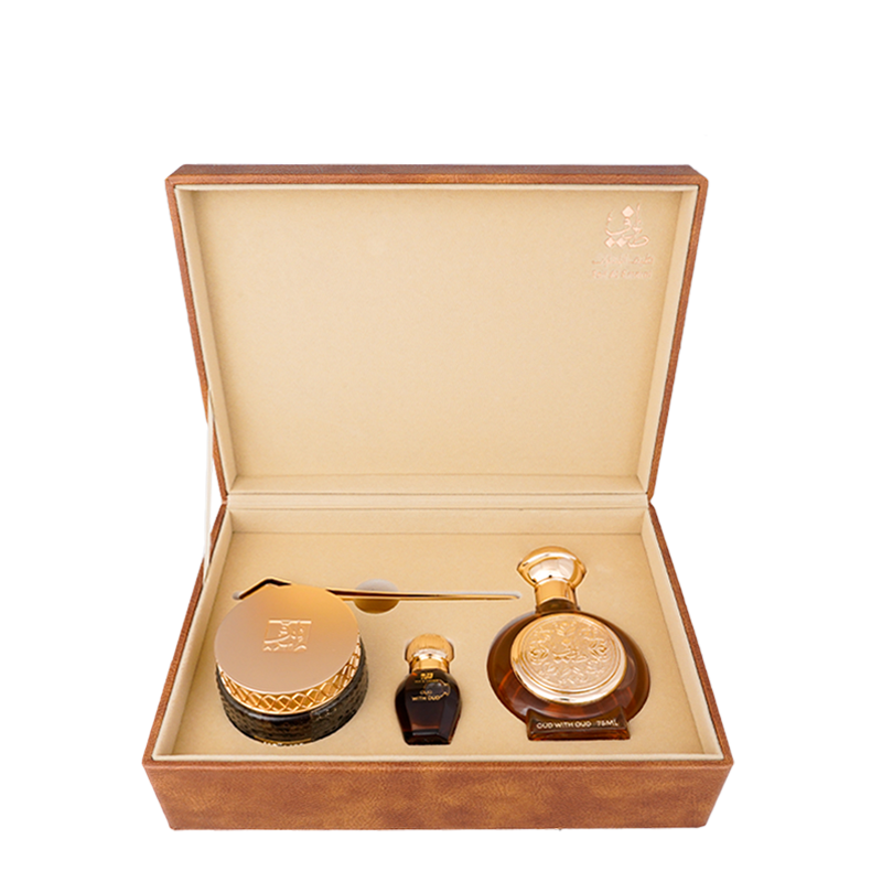 علبة هدايا فاخرة تضم العطر الفخم والبخور - بوكس عود بالعود - اجمل بوكس هدايا في العالم